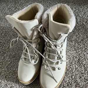 Great condition light beige/cream boots size 6.5